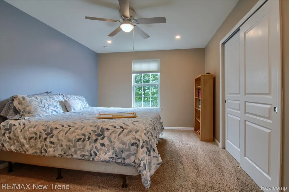 59318 Peters Barn Drive Lyon Charter Township, MI 48178