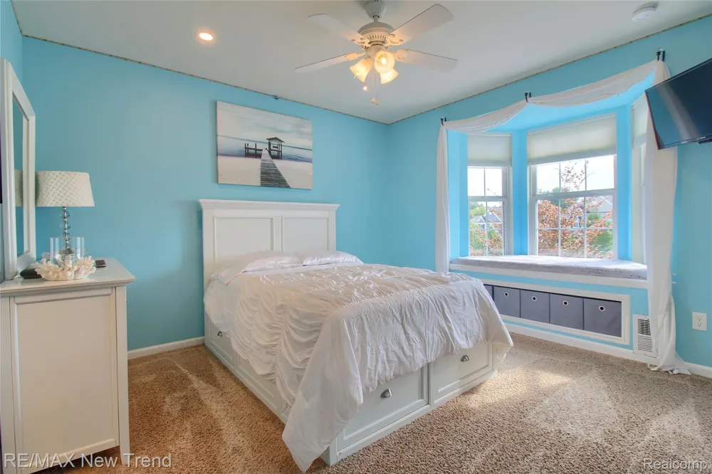 59318 Peters Barn Drive Lyon Charter Township, MI 48178