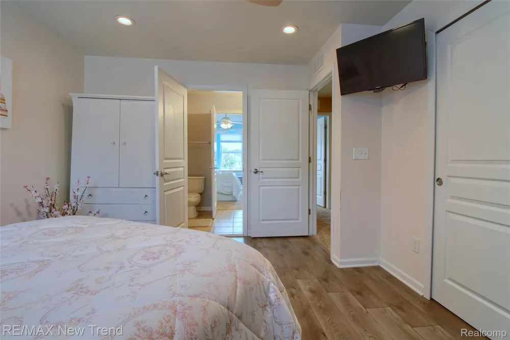 59318 Peters Barn Drive Lyon Charter Township, MI 48178