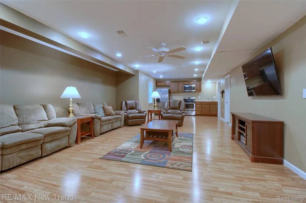 59318 Peters Barn Drive Lyon Charter Township, MI 48178