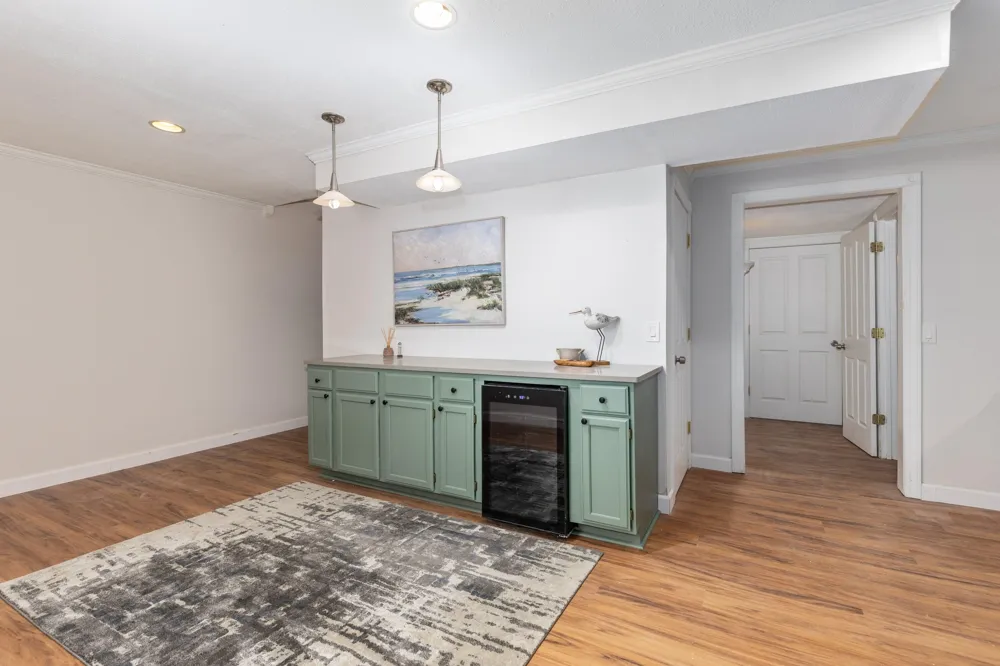1106 Brookway Court Norton Shores City, MI 49441