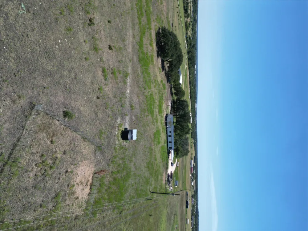 640 County Road 226 Florence, TX 76527