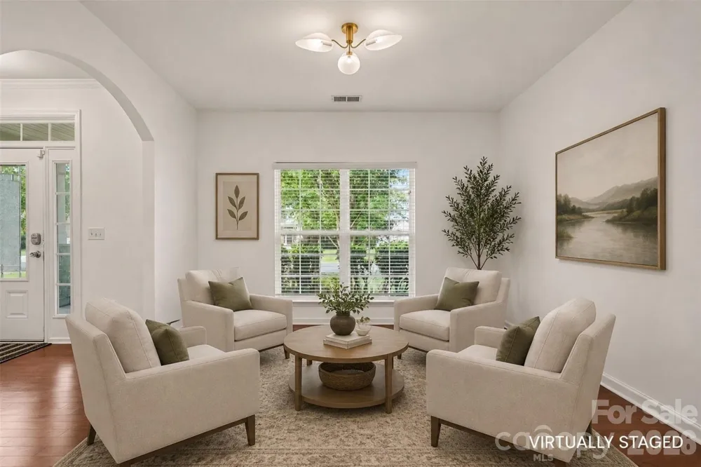 5810 Castlecove Road Charlotte, NC 28273