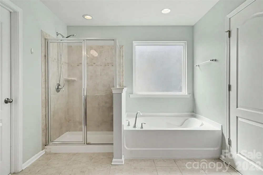 5810 Castlecove Road Charlotte, NC 28273