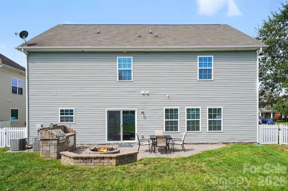 5810 Castlecove Road Charlotte, NC 28273