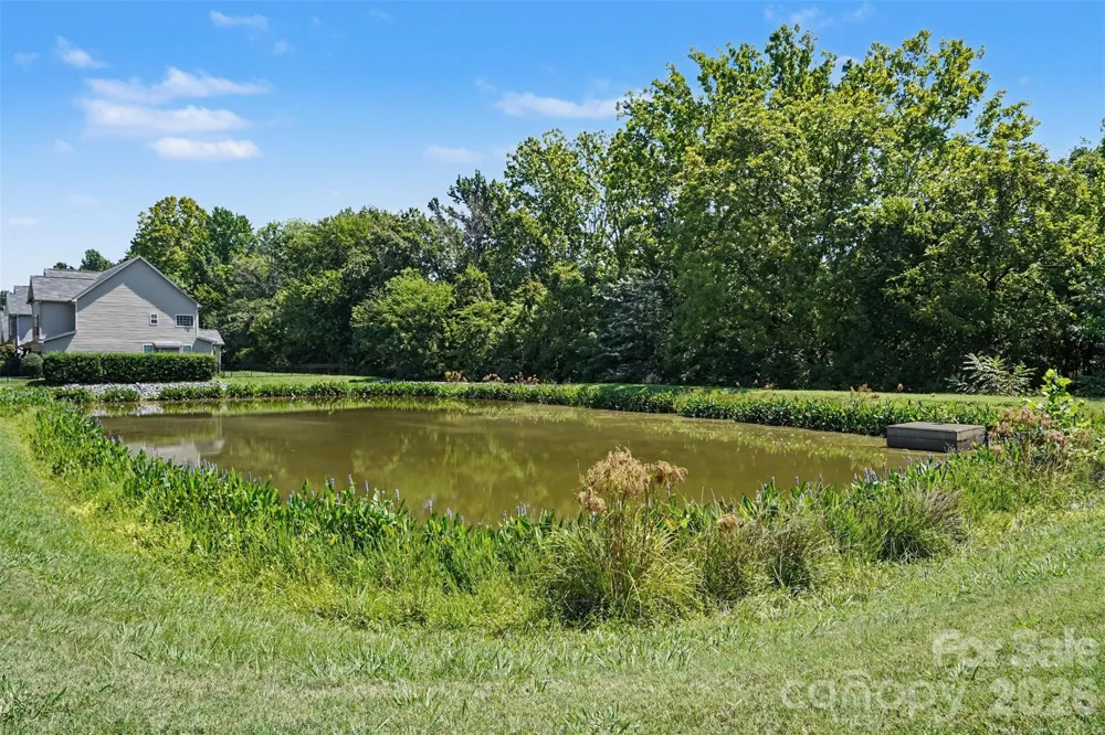 5810 Castlecove Road Charlotte, NC 28273