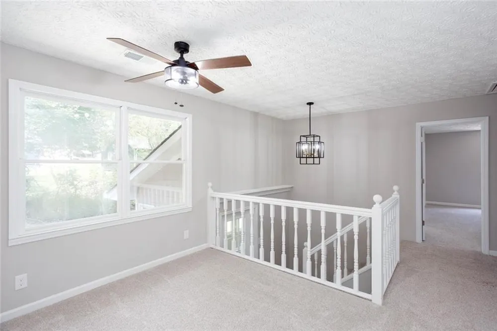 185 Lakeshore Circle SE Acworth, GA 30101