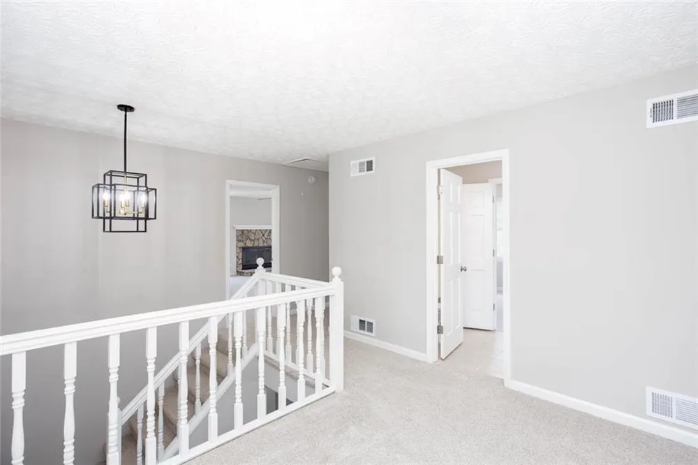 185 Lakeshore Circle SE Acworth, GA 30101