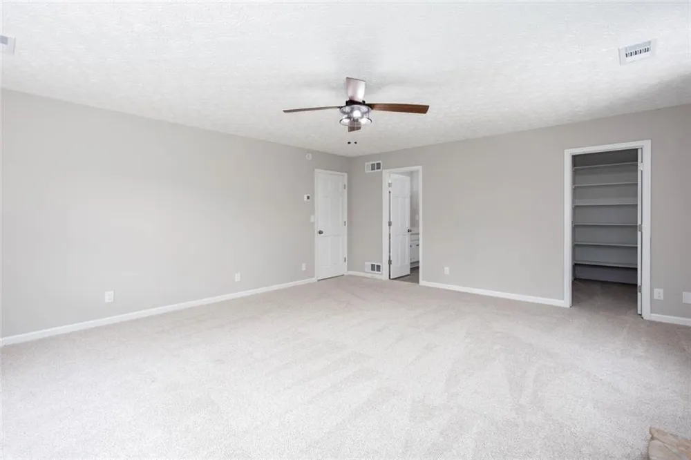185 Lakeshore Circle SE Acworth, GA 30101
