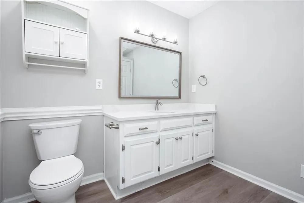 185 Lakeshore Circle SE Acworth, GA 30101