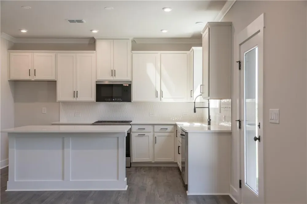 324 William Gossett Drive Canton, GA 30114