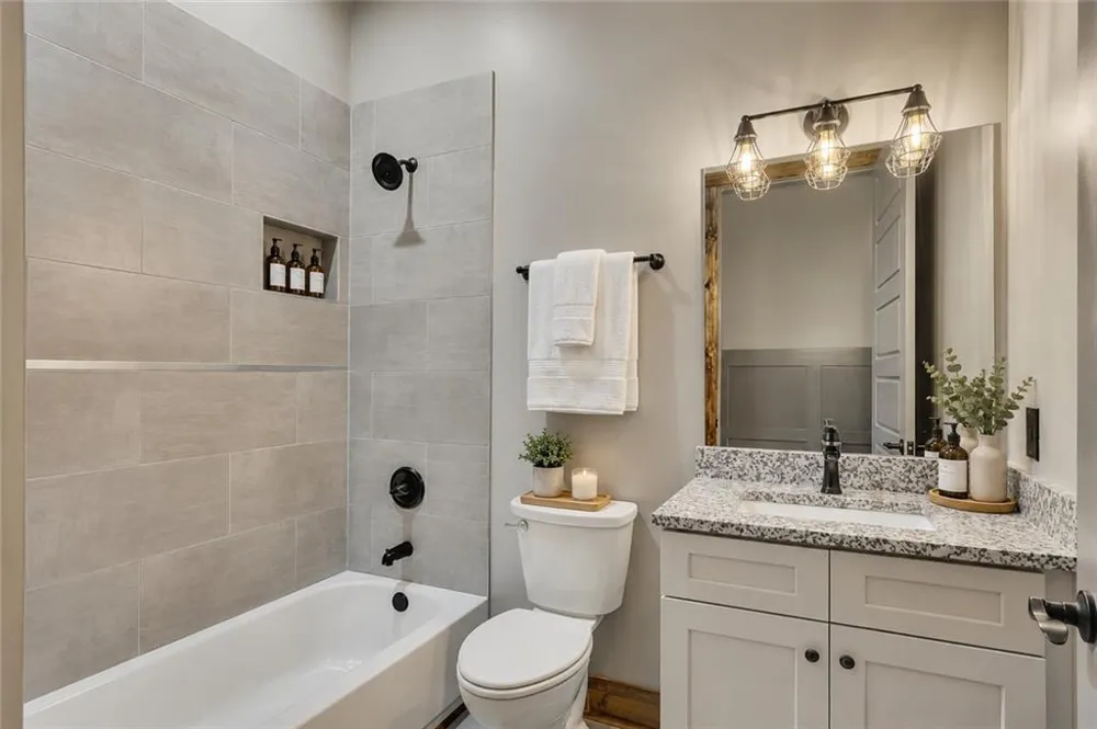 15 Lauren Lane NE Rydal, GA 30171