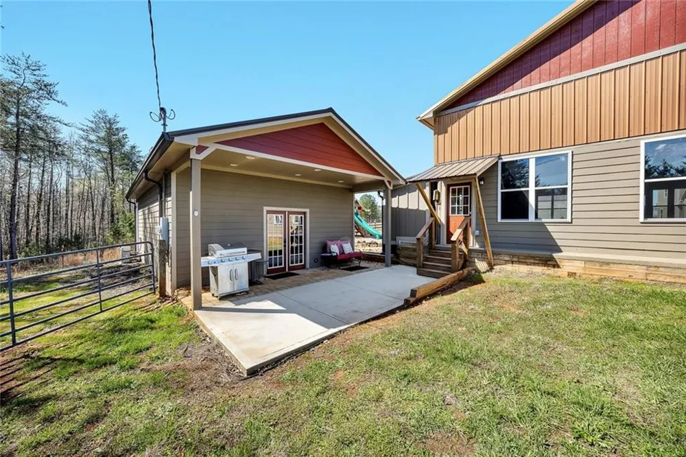 15 Lauren Lane NE Rydal, GA 30171