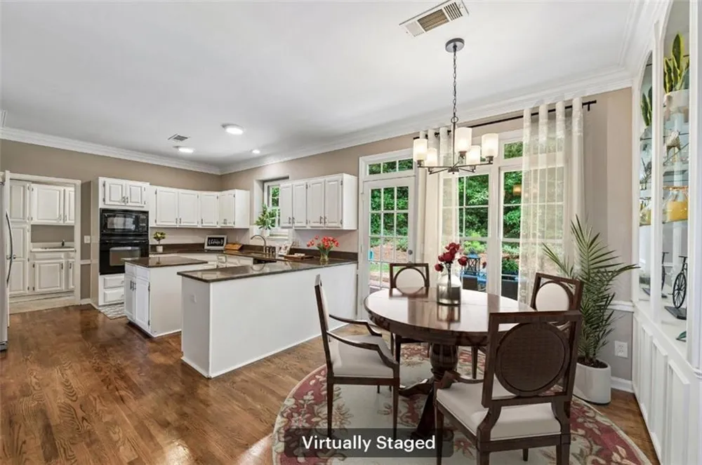 6844 Wynbrooke Cove Stone Mountain, GA 30087
