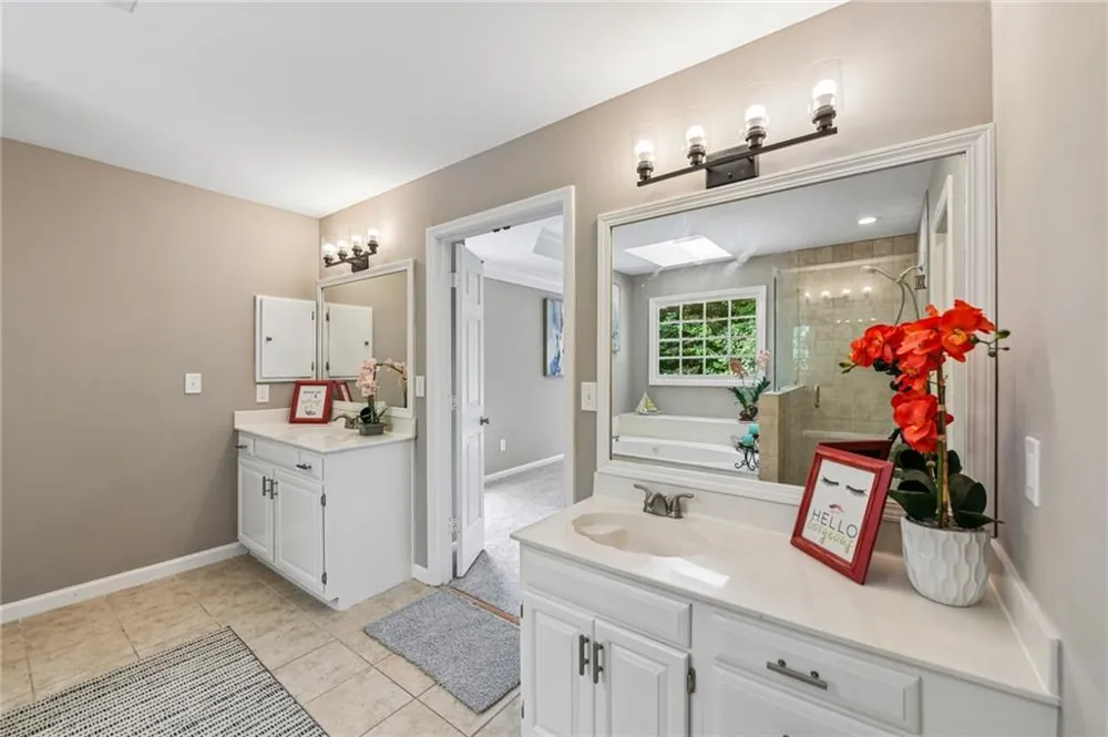 6844 Wynbrooke Cove Stone Mountain, GA 30087