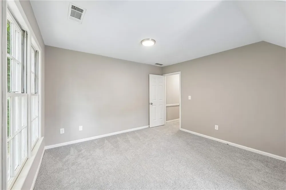 6844 Wynbrooke Cove Stone Mountain, GA 30087