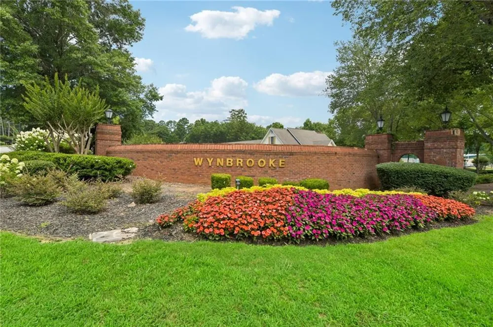 6844 Wynbrooke Cove Stone Mountain, GA 30087