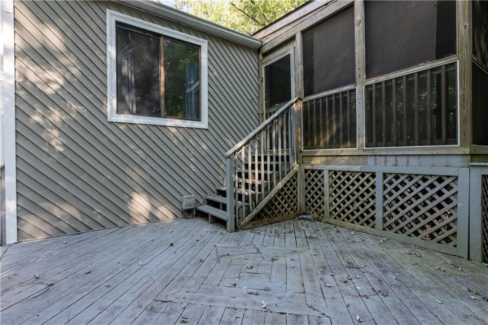 1100 Pine Grove Pointe Drive Roswell, GA 30075