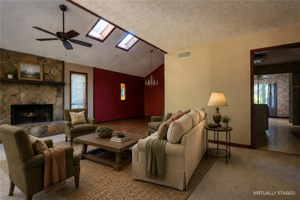 1100 Pine Grove Pointe Drive Roswell, GA 30075