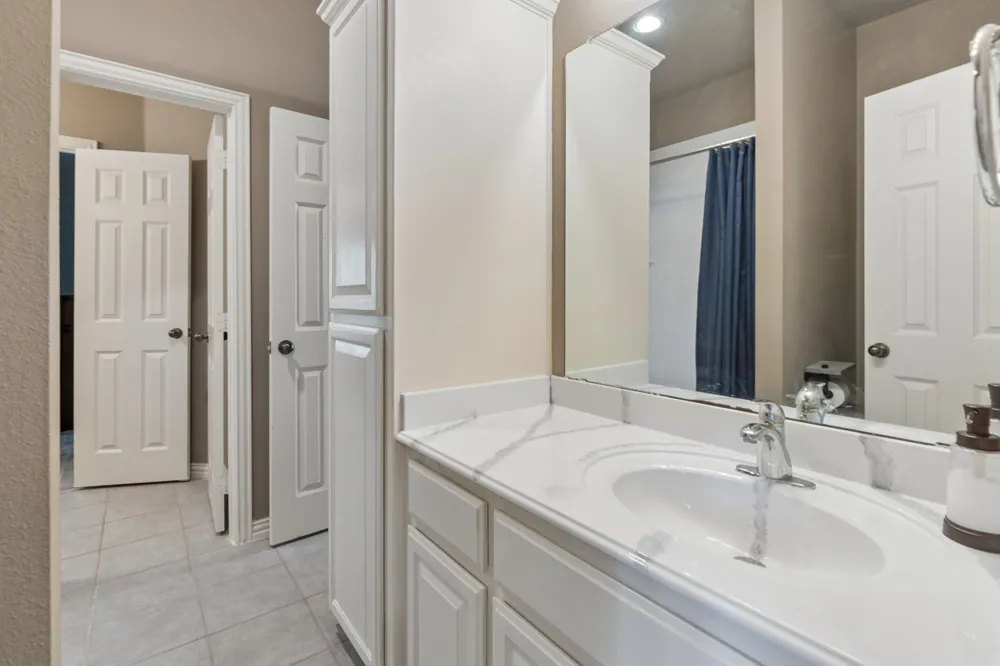 6328 Creek Bluff Court Sachse, TX 75048