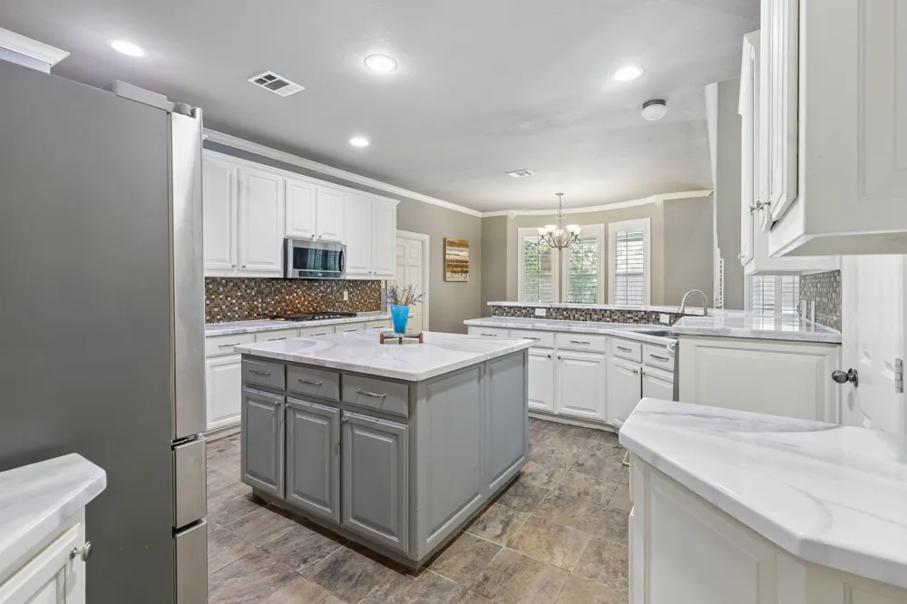 6328 Creek Bluff Court Sachse, TX 75048