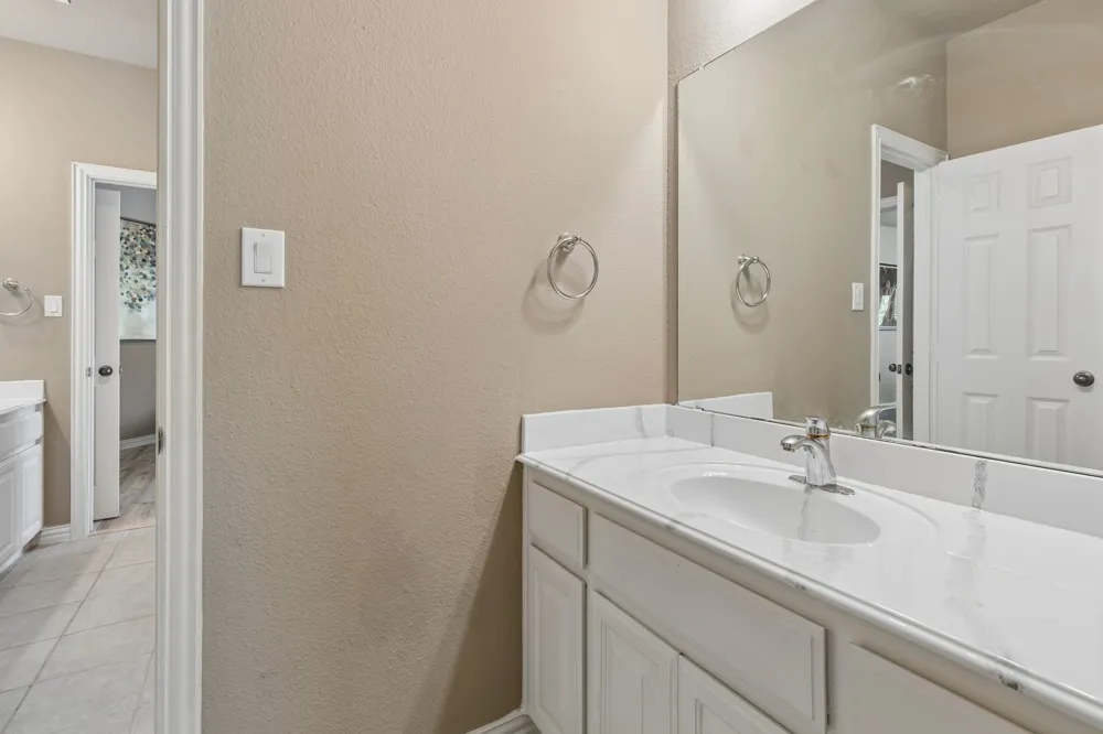 6328 Creek Bluff Court Sachse, TX 75048