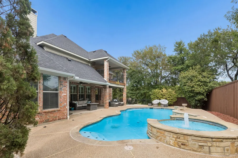 6328 Creek Bluff Court Sachse, TX 75048