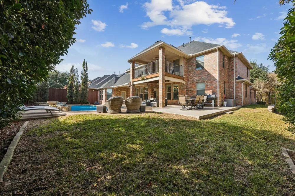 6328 Creek Bluff Court Sachse, TX 75048