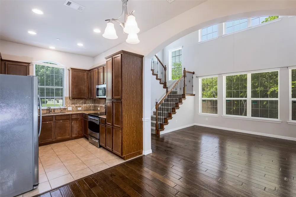 1605 Black Duck Terrace #F Carrollton, TX 75010