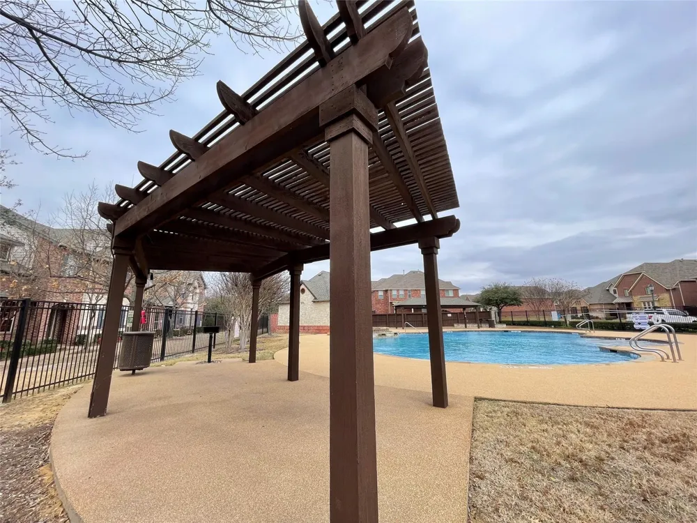 1605 Black Duck Terrace #F Carrollton, TX 75010