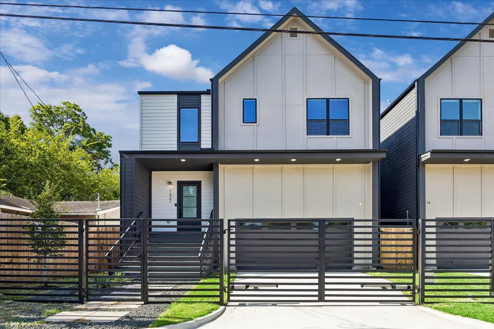 1421 E 36th Street Houston, TX 77022