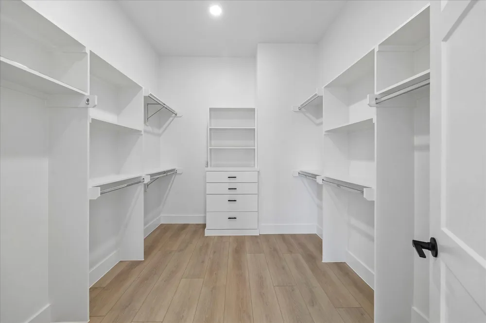 1421 E 36th Street Houston, TX 77022