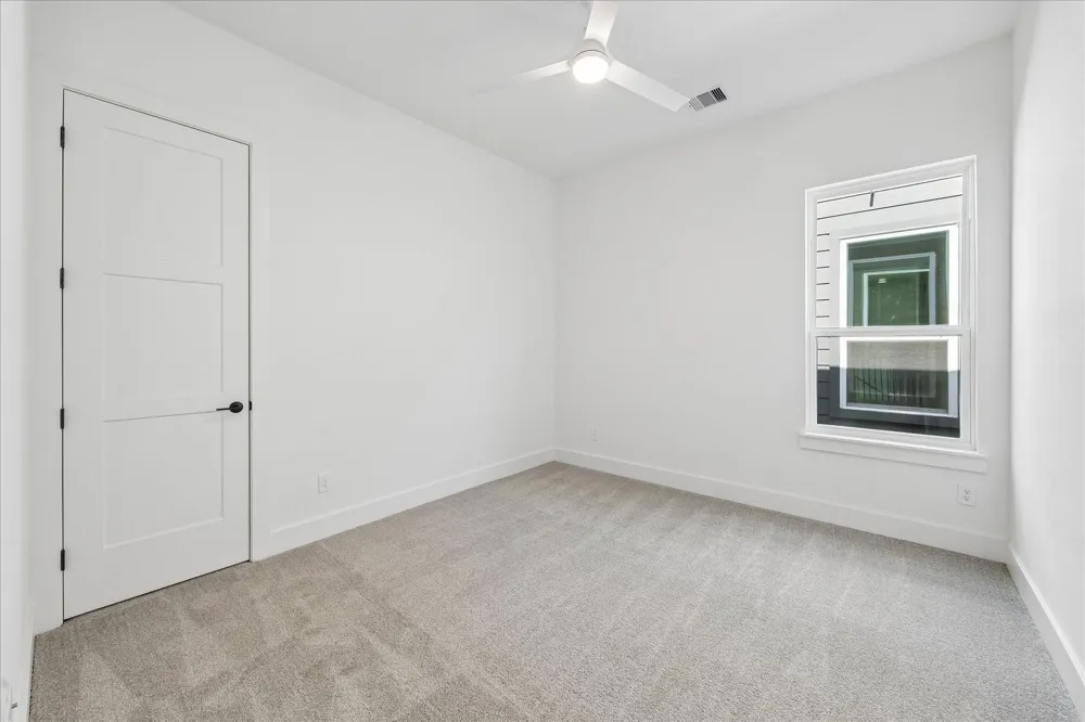 1421 E 36th Street Houston, TX 77022