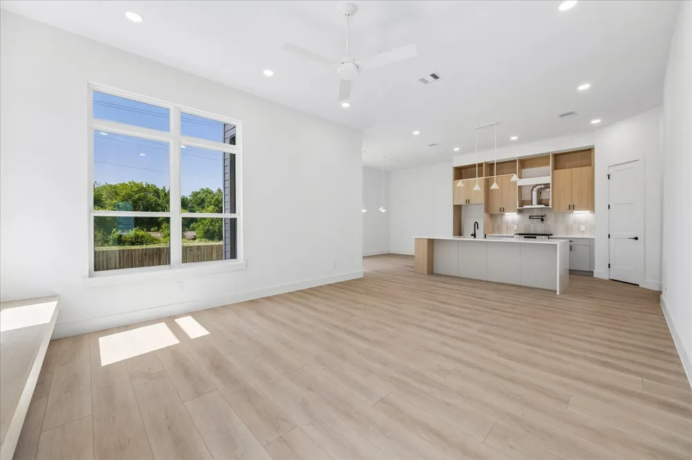 1421 E 36th Street Houston, TX 77022