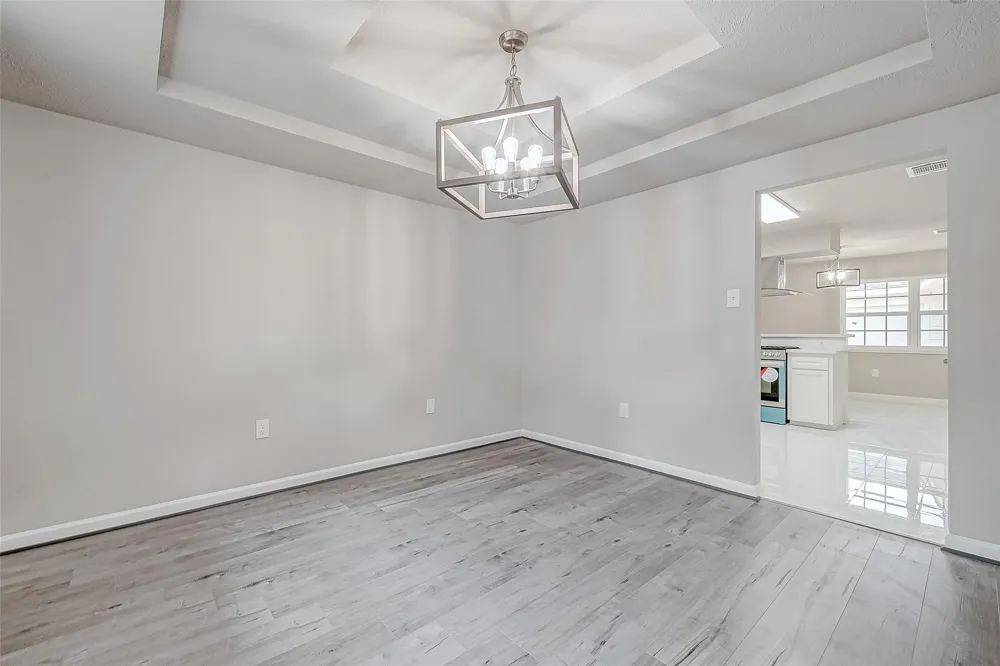5622 Valkeith Drive Houston, TX 77096