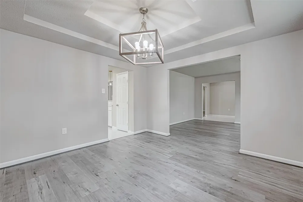 5622 Valkeith Drive Houston, TX 77096