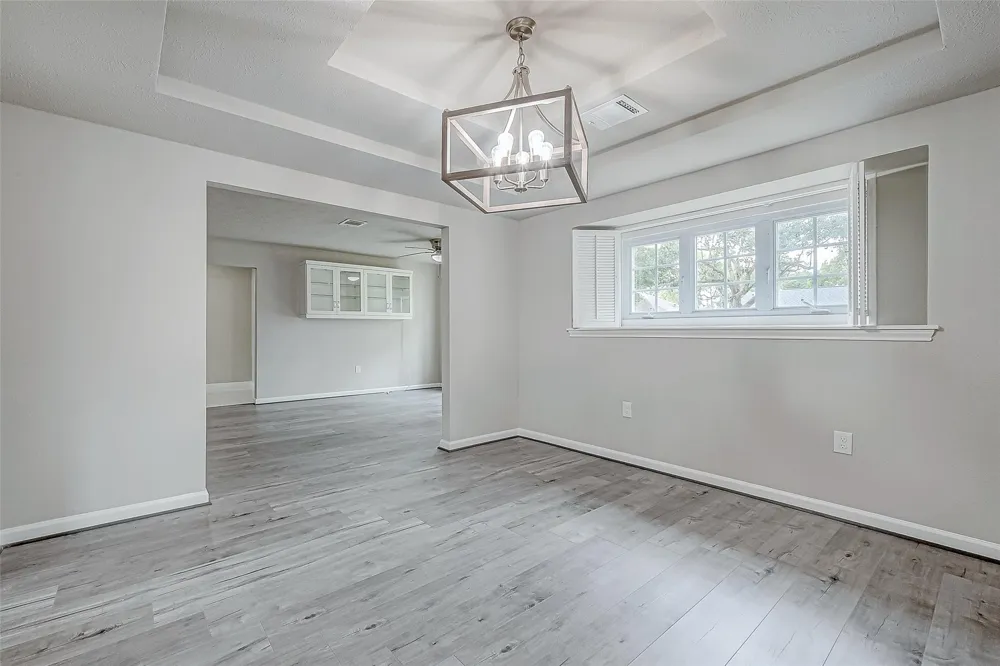 5622 Valkeith Drive Houston, TX 77096