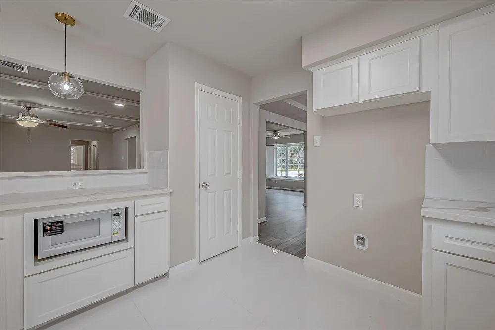 5622 Valkeith Drive Houston, TX 77096