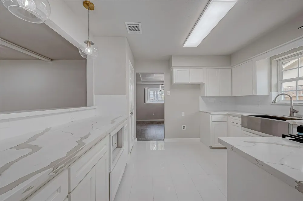 5622 Valkeith Drive Houston, TX 77096