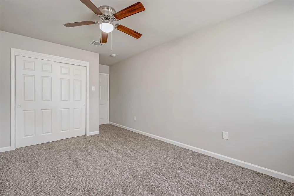 5622 Valkeith Drive Houston, TX 77096