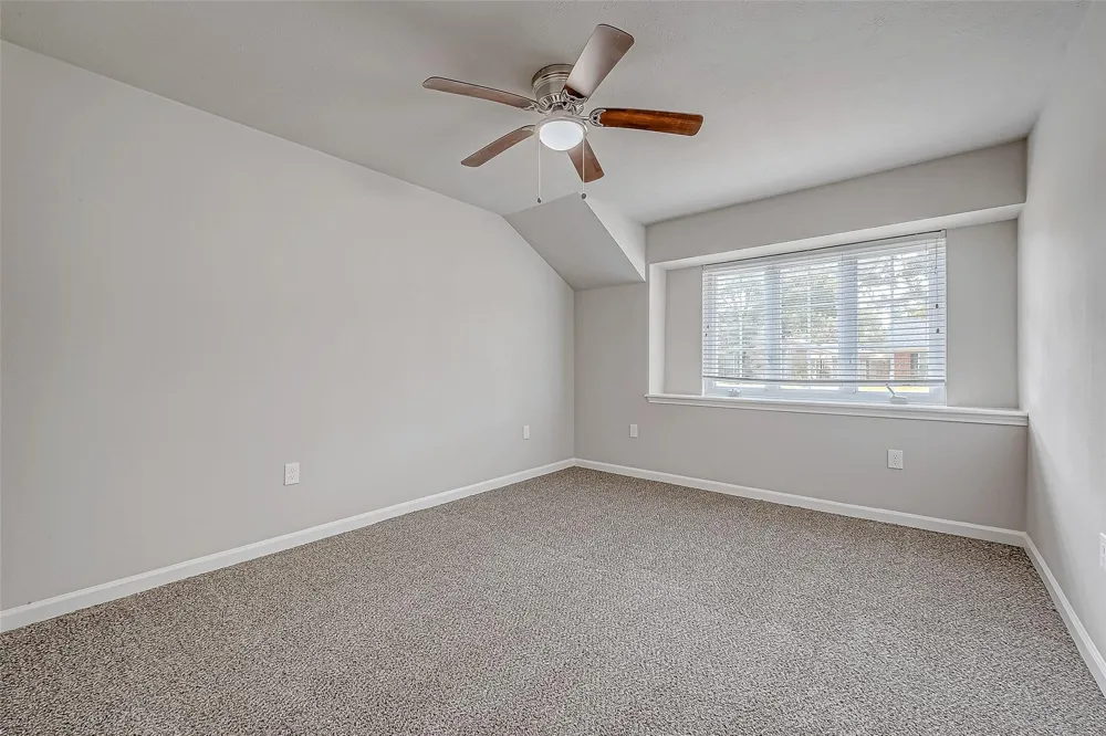 5622 Valkeith Drive Houston, TX 77096