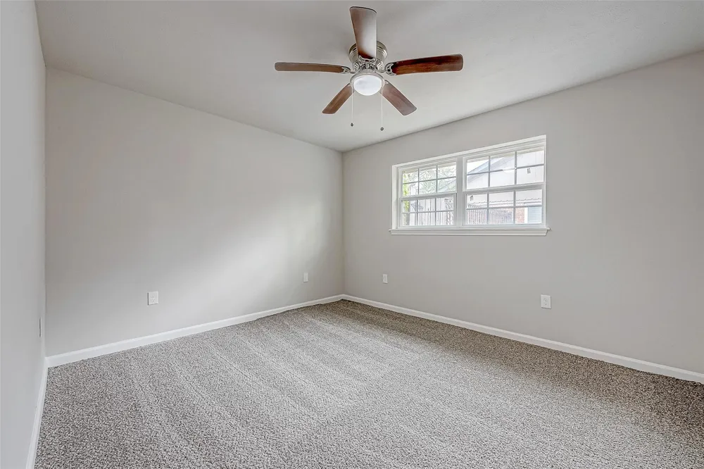 5622 Valkeith Drive Houston, TX 77096