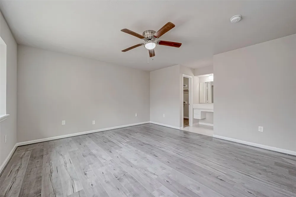 5622 Valkeith Drive Houston, TX 77096