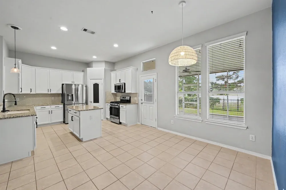 7023 Durango Creek Drive Magnolia, TX 77354