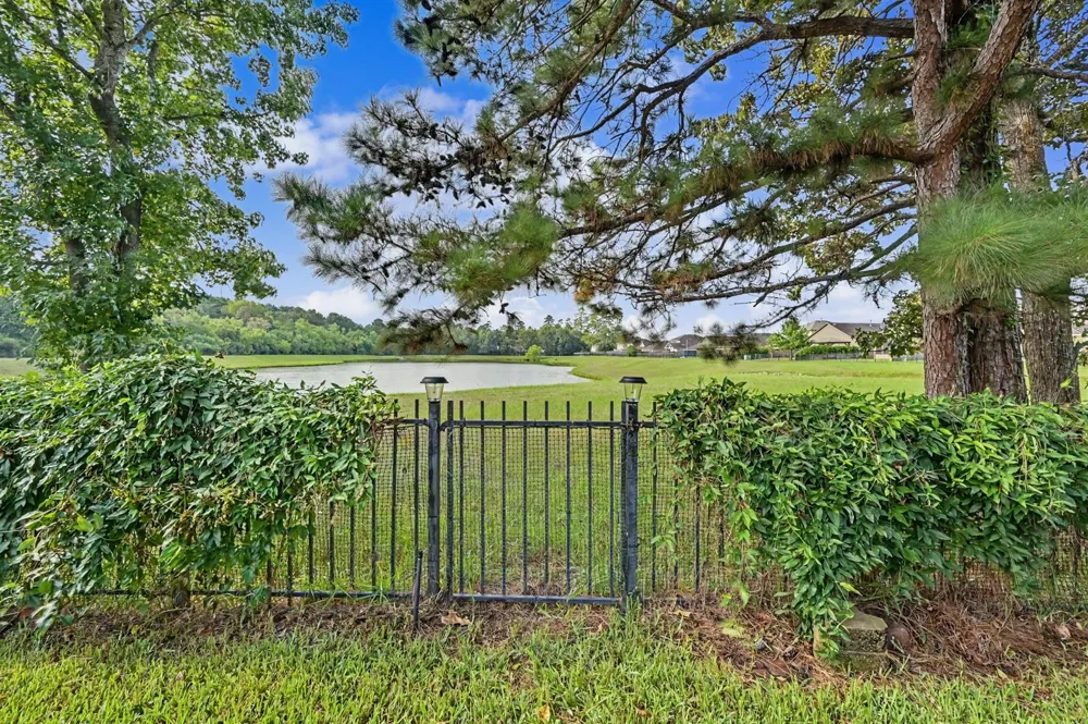 7023 Durango Creek Drive Magnolia, TX 77354