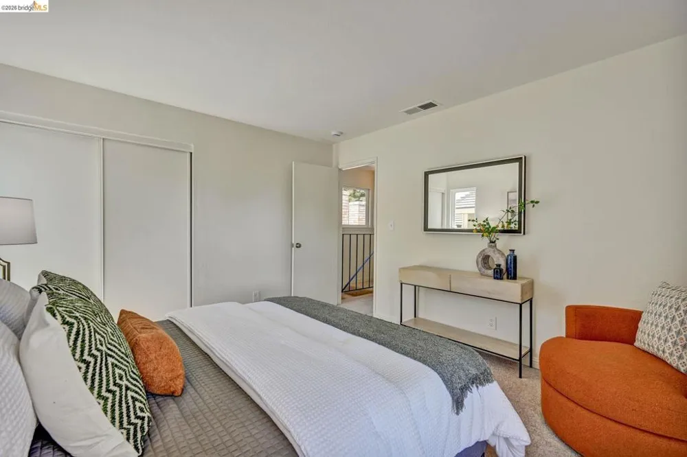 72 Rolling Green Way Pleasant Hill, CA 94523