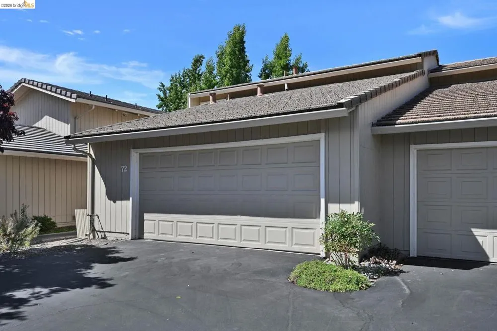 72 Rolling Green Way Pleasant Hill, CA 94523