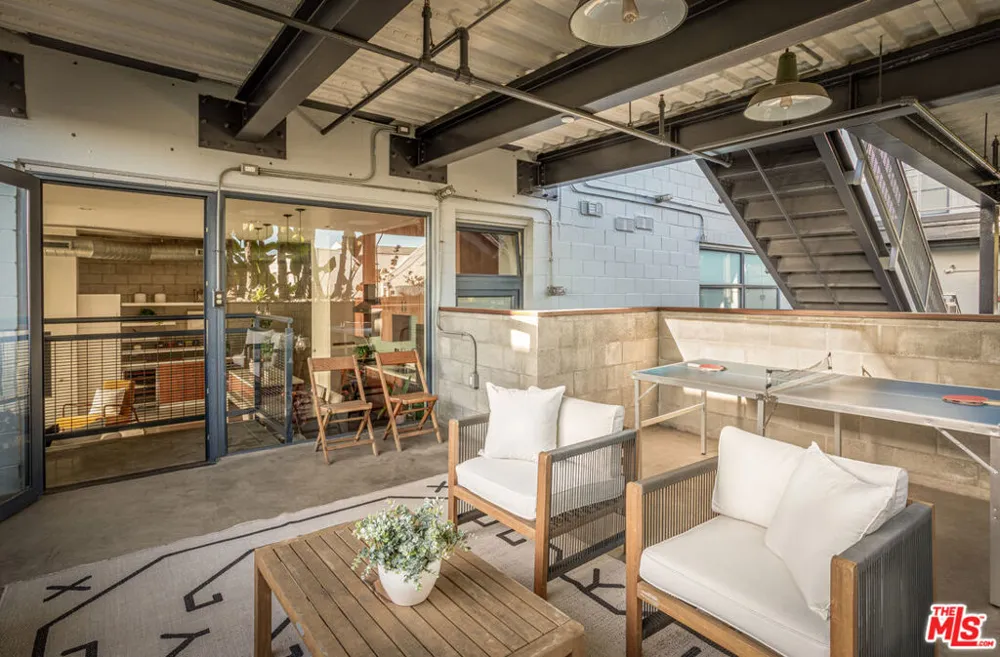 1534 17th Street #105 Santa Monica, CA 90404