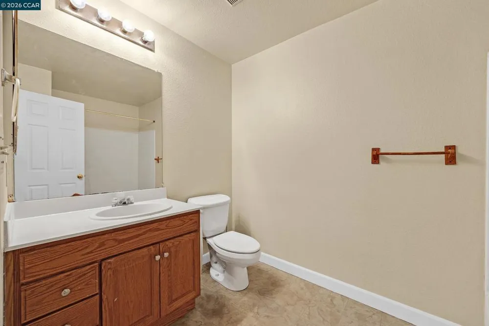 5 Lancaster Cir #223 Bay Point, CA 94565