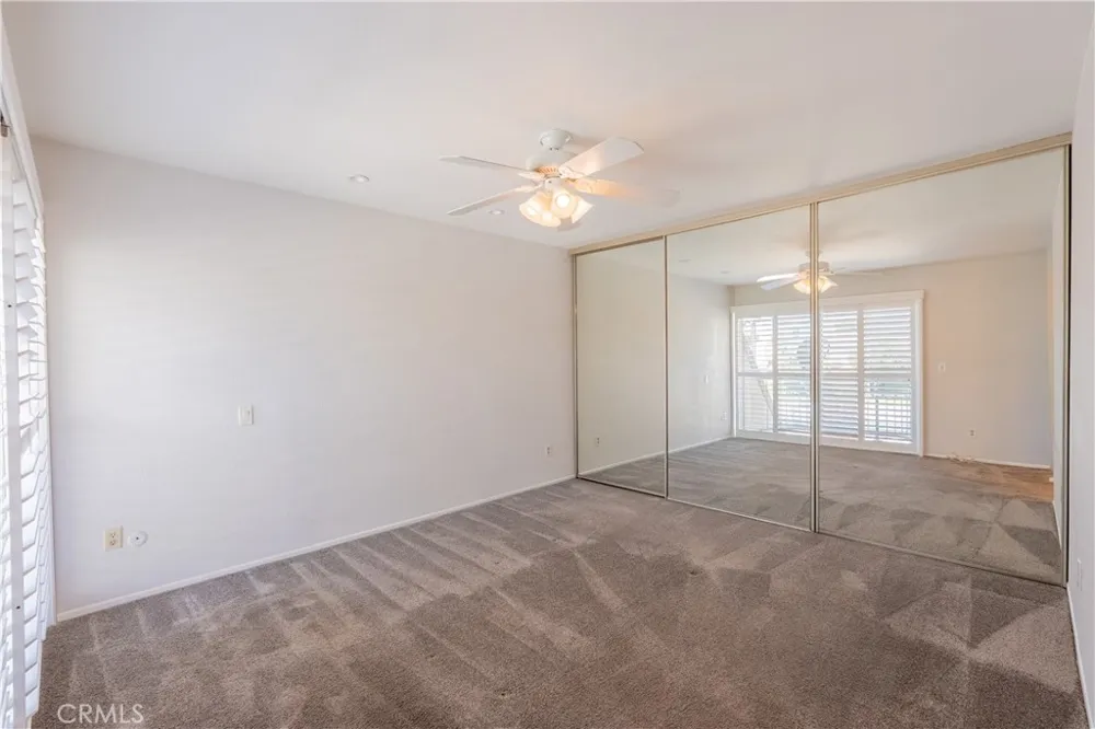 18502 Mayall #B Northridge, CA 91324